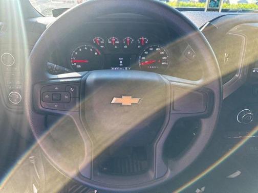 2025 Chevrolet Silverado 2500 Custom