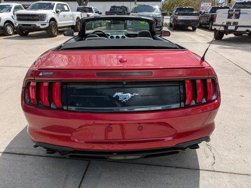 2020 Ford Mustang EcoBoost