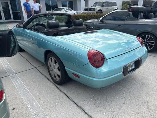 2002 Ford Thunderbird Base