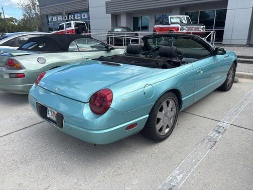 2002 Ford Thunderbird Base