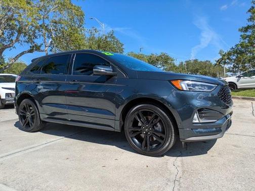 2022 Ford Edge ST
