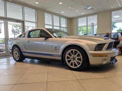 2009 Ford Shelby GT500 Base