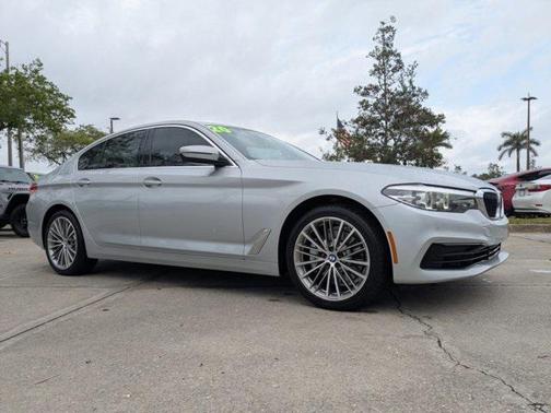2020 BMW 530 530i