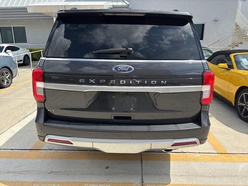 2023 Ford Expedition XLT