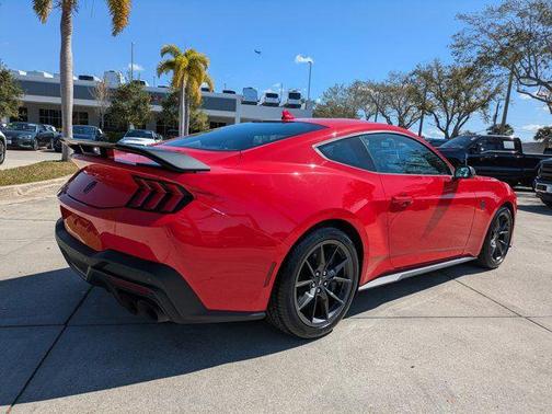 2024 Ford Mustang Dark Horse Fastback