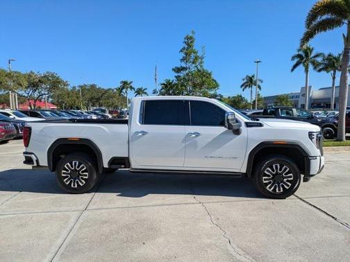 2024 GMC Sierra 2500 Denali Ultimate