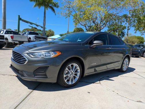 2019 Ford Fusion Hybrid SE