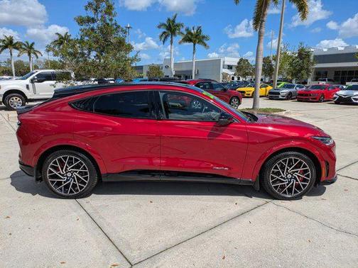 2022 Ford Mustang Mach-E GT
