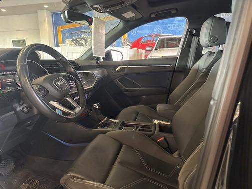 2022 Audi Q3 45 S line Premium Plus