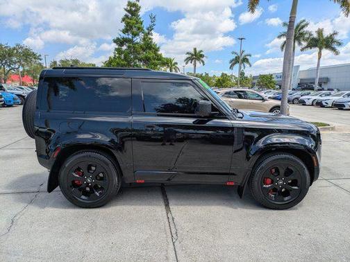 Santorini Black Metallic 2023 Land Rover Defender 90 X-Dynamic SE
