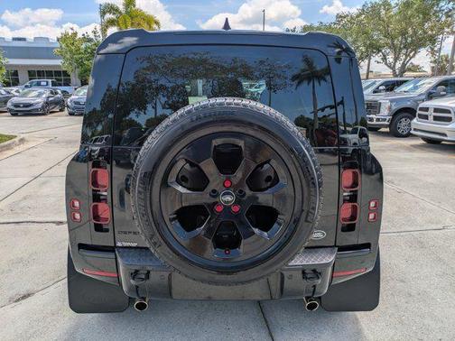Santorini Black Metallic 2023 Land Rover Defender 90 X-Dynamic SE