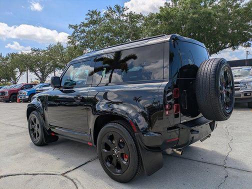 Santorini Black Metallic 2023 Land Rover Defender 90 X-Dynamic SE
