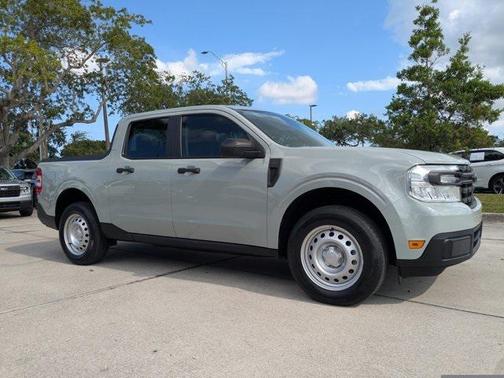2023 Ford Maverick XL