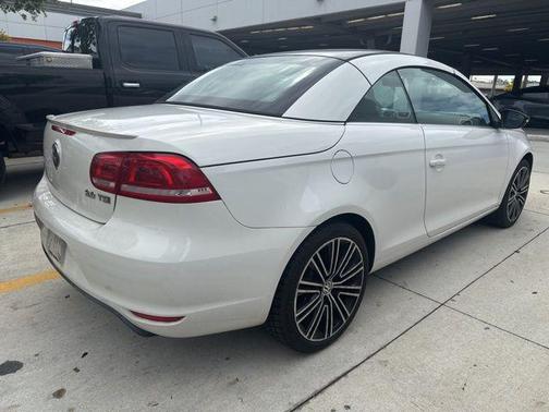 2014 Volkswagen Eos Sport