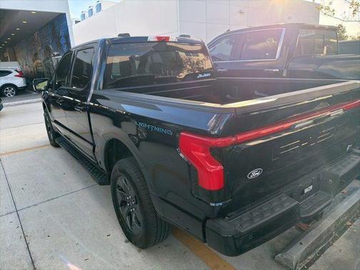 2024 Ford F-150 Lightning LARIAT