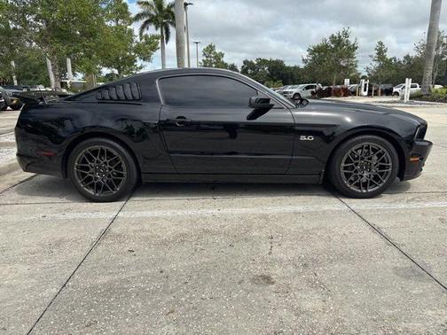2014 Ford Mustang GT Premium