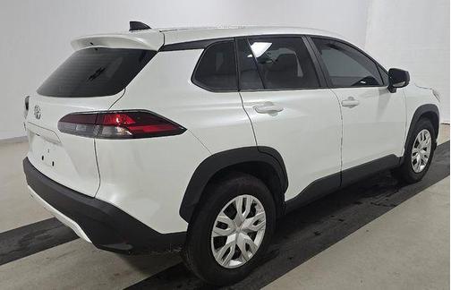 Wind Chill Pearl 2026 Toyota Corolla Cross L