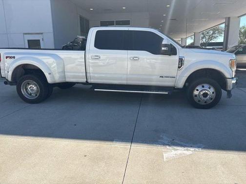 2022 Ford F-450 Lariat