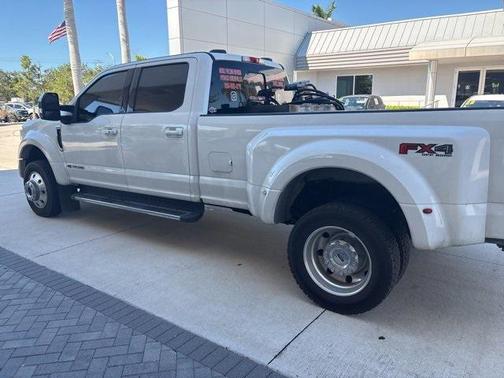 2022 Ford F-450 Lariat