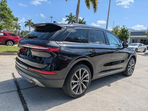 Infinite Black 2020 Lincoln Corsair Reserve