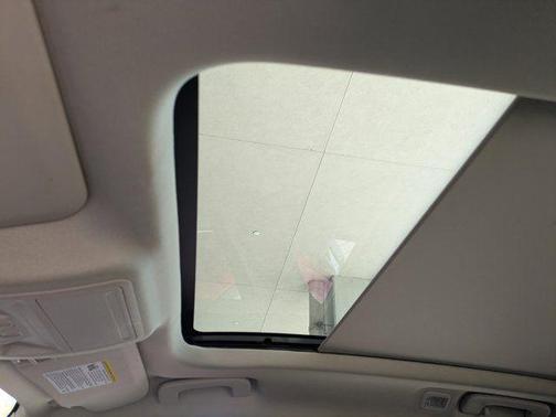 AGATE BLACK METALLIC 2020 Ford Escape SE