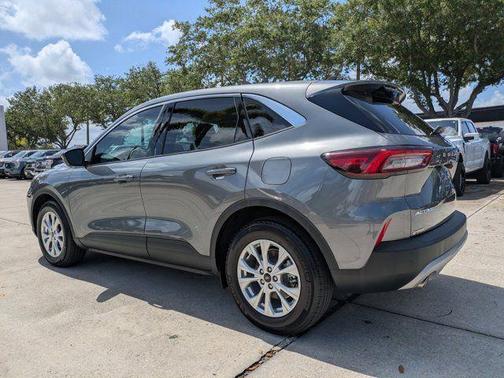 CARBONIZED GRAY METALLIC 2023 Ford Escape Active
