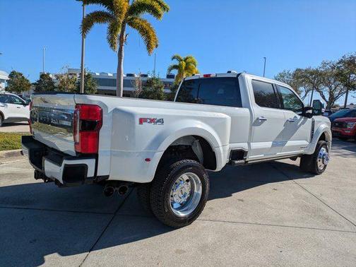 2024 Ford F-450 Limited