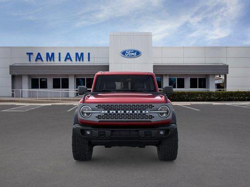 RUBY RED MET TNTD CLEARCOAT 2025 Ford Bronco Badlands