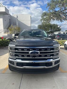 2023 Ford F-350 Lariat