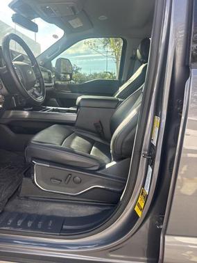 2023 Ford F-350 Lariat