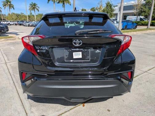 2020 Toyota C-HR LE