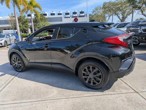 2020 Toyota C-HR LE