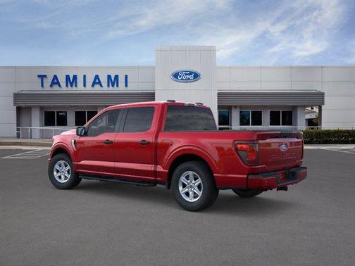 Ruby Red Metallic Tinted Clearcoat 2026 Ford F-150 XLT