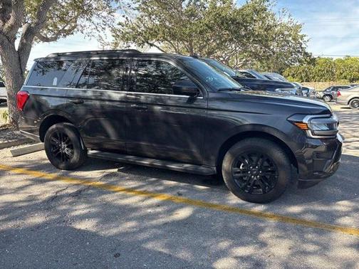 2024 Ford Expedition XLT