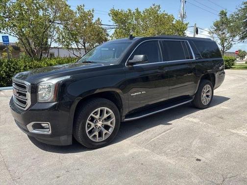 2019 GMC Yukon XL SLT