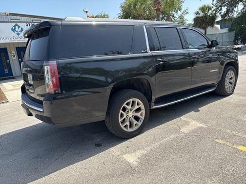 2019 GMC Yukon XL SLT