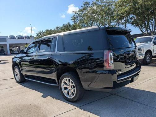 2019 GMC Yukon XL SLT