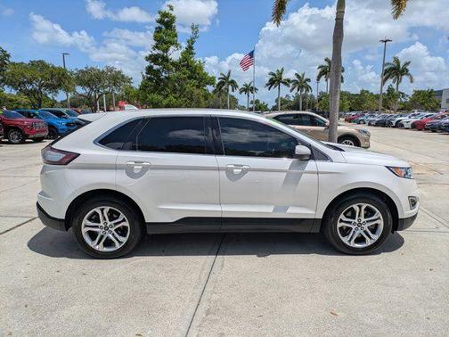 WHITE PLATINUM MET TRI-COAT 2018 Ford Edge Titanium