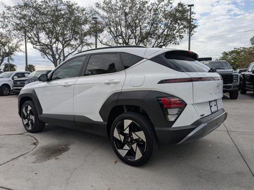 2024 Hyundai KONA Limited
