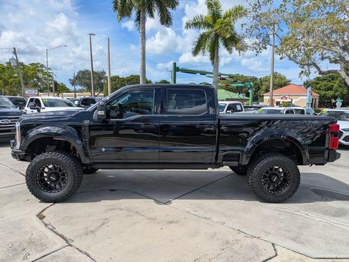 Agate Black Metallic 2026 Ford F-250 Lariat