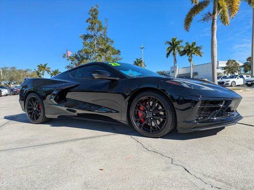 2023 Chevrolet Corvette Stingray w/2LT