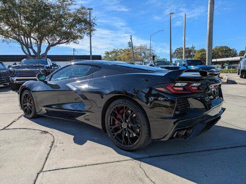 2023 Chevrolet Corvette Stingray w/2LT