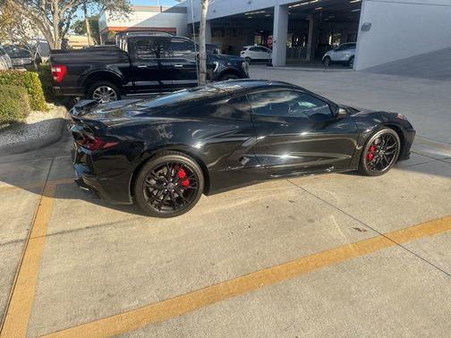 2023 Chevrolet Corvette Stingray w/2LT