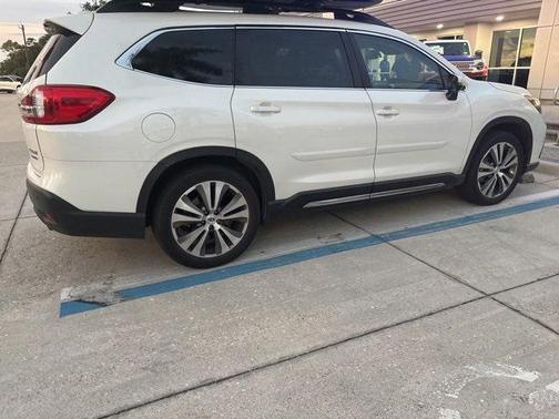 2022 Subaru Ascent Limited 8-Passenger