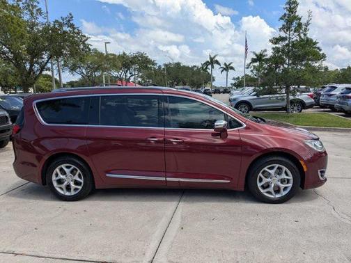 2019 Chrysler Pacifica Limited