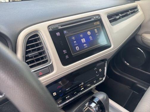 -Select- 2017 Honda HR-V EX