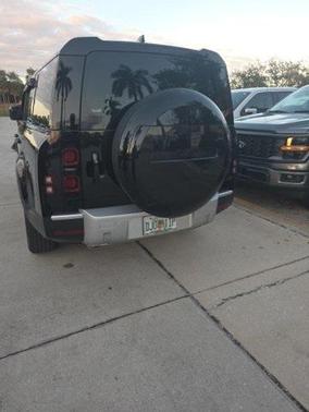 2025 Land Rover Defender 130 P300 S