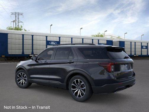 AGATE BLACK METALLIC 2026 Ford Explorer ST-Line