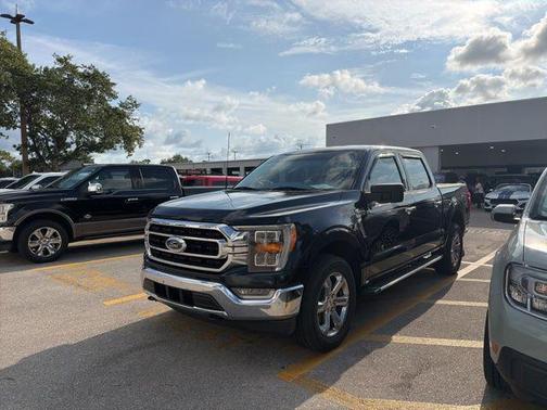 ANTIMATTER BLUE METALLIC 2022 Ford F-150 XLT