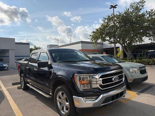 ANTIMATTER BLUE METALLIC 2022 Ford F-150 XLT
